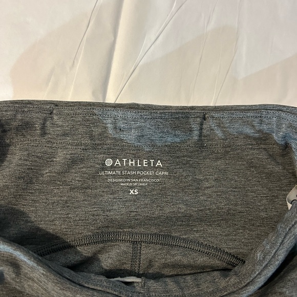 Athleta Ultimate Stash Pocket Capri XS - Picture 5 of 5